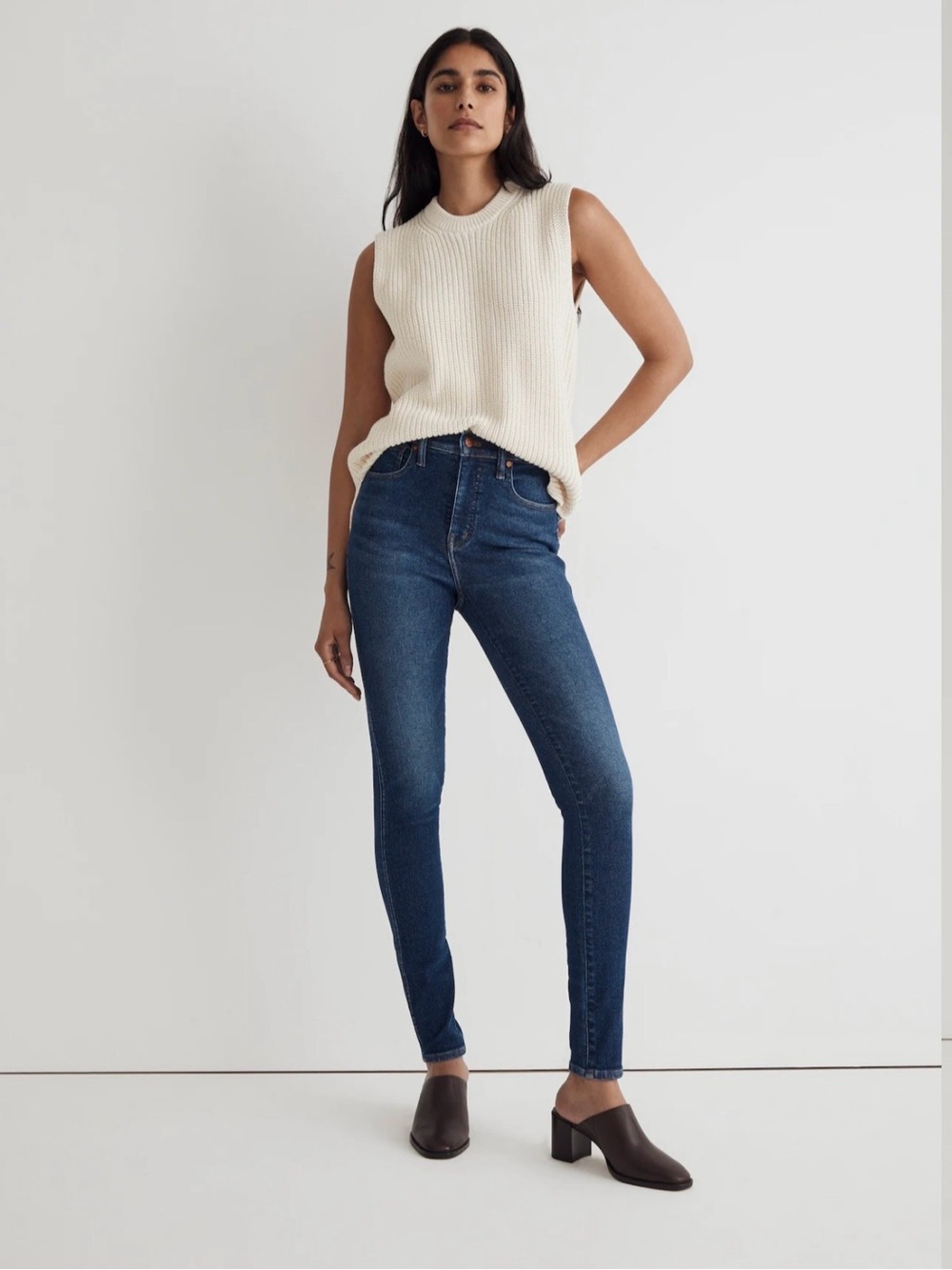 Madewell High-Rise Skinny Jeans in Smithley Wash